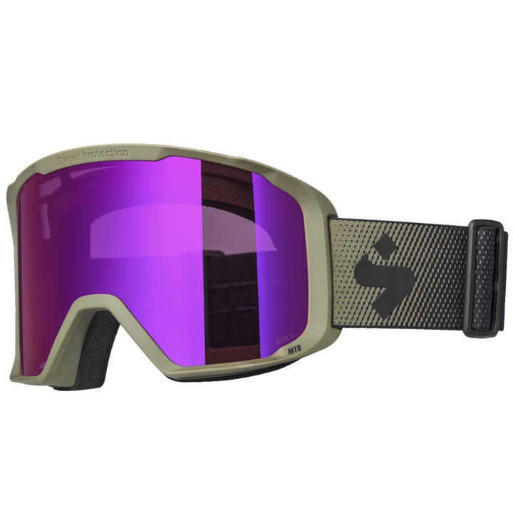 Durden RIG Reflect Village Ski Hut Sweet Protection Adult Goggles, Hardgoods accessories, Winter, Winter 2024