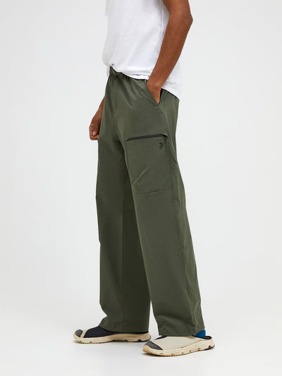 Men's Outdoor Cargo Pants - Peak Performance
