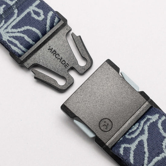 Hannah Eddy Create Connection Slim Belt- Navy