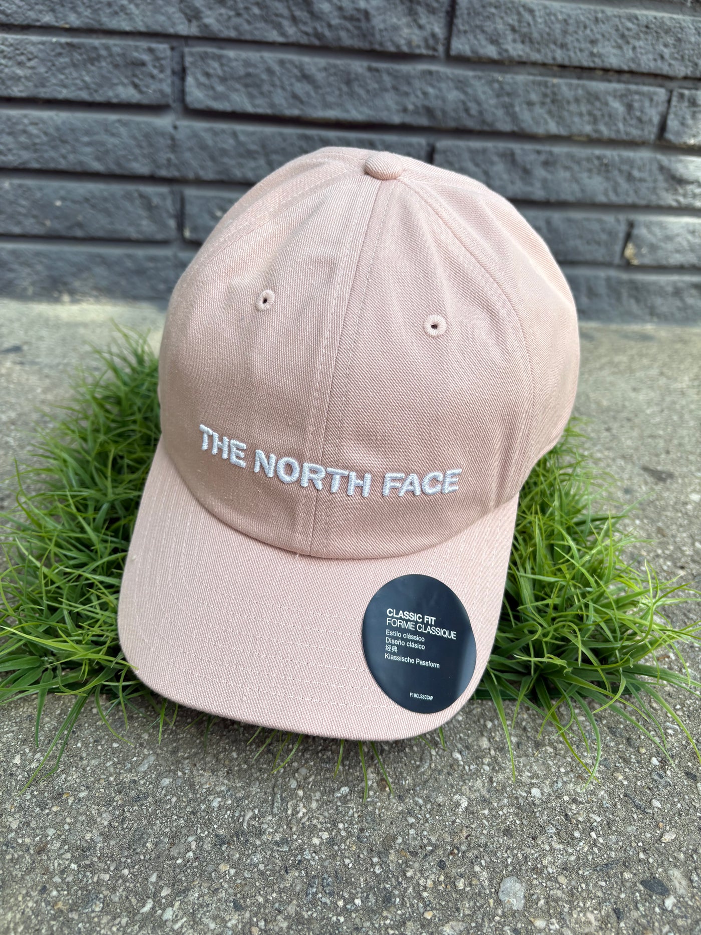 Roomy Norm Hat - The North Face