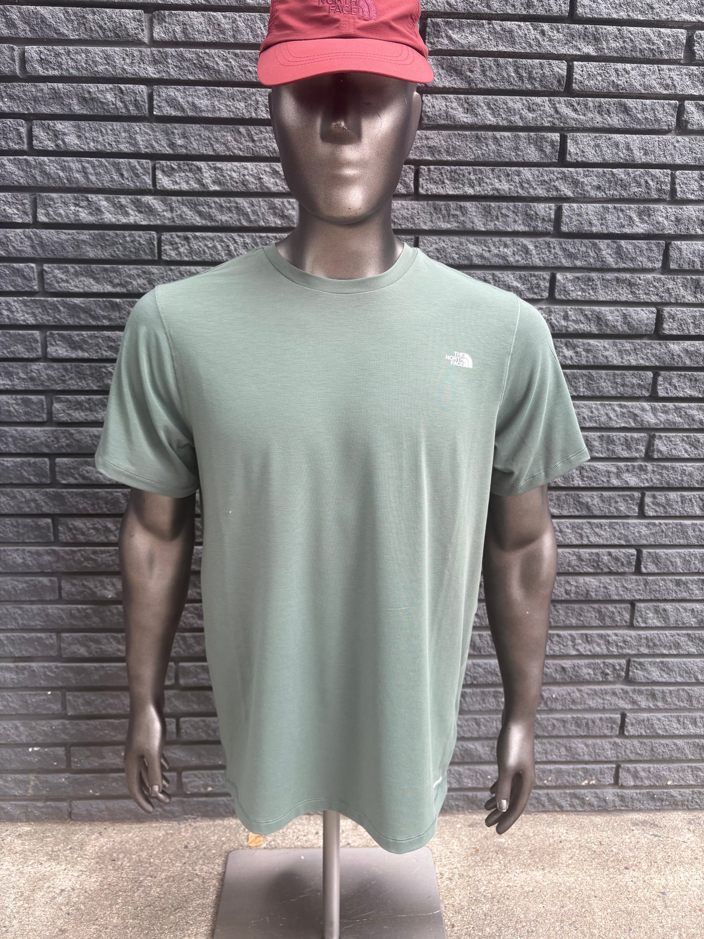 Men's Adventure Tee - The North Face