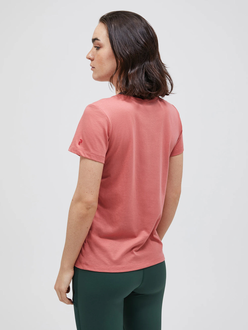 Womens Explore Logo Tee Village Ski Hut Peak Performance Spring 2023, Tops, Womens, Womens Tees/Tanks